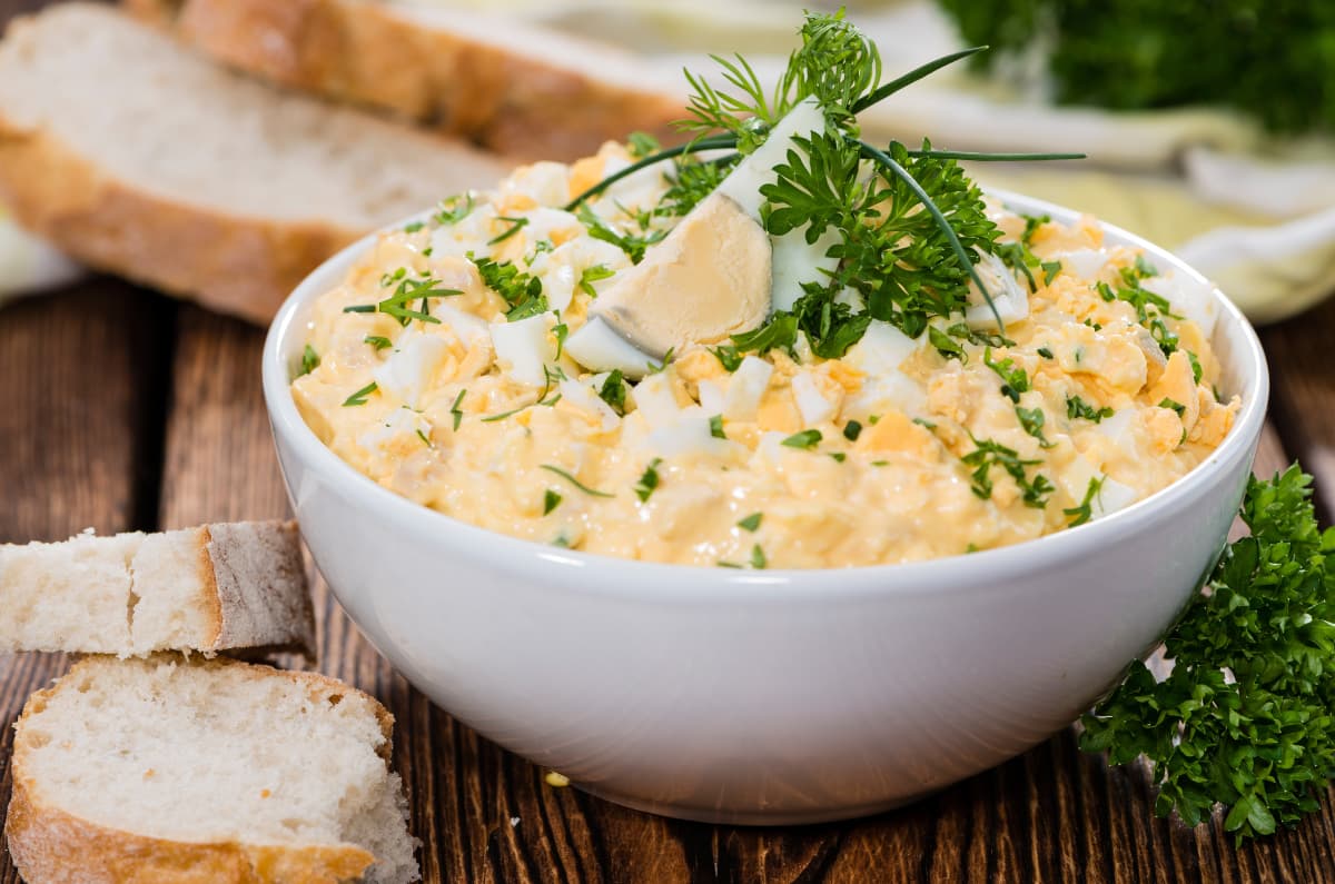 Majonézes tojássaláta - olcso-receptek.hu